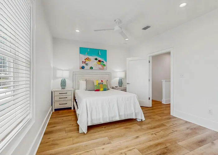 Brillant Near With Shared Pool Balcony And Washer & Dryer Holiday home Gulf Shores